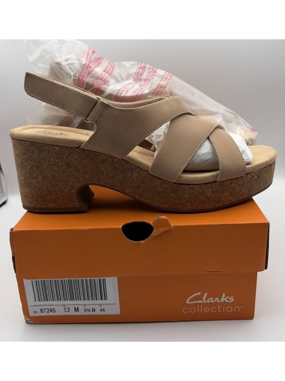 Clarks Wendy River Sand Nubuck Wedge Sandals Women’s Size 12 M 26187245 NIB